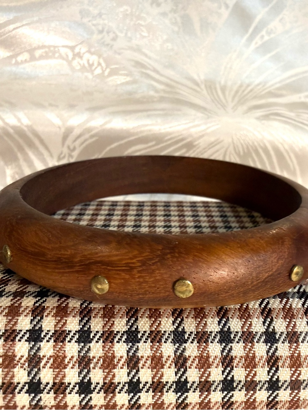 Vintage Handmade WOODEN BANGLE BRACELET WITH BRASS NAILHEADS TRENDY Boho Retro